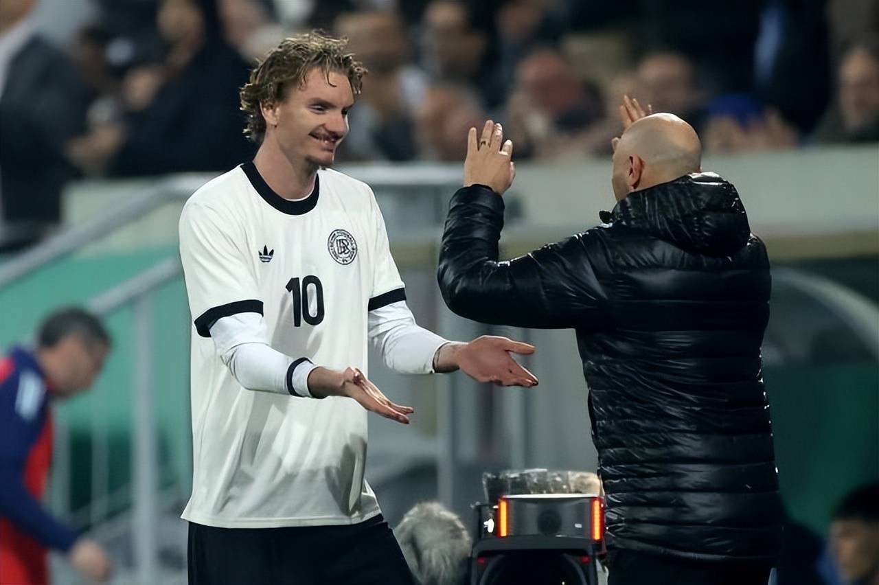 德国球员在欧预赛中展现决心 德国球员在欧预赛中展现决心