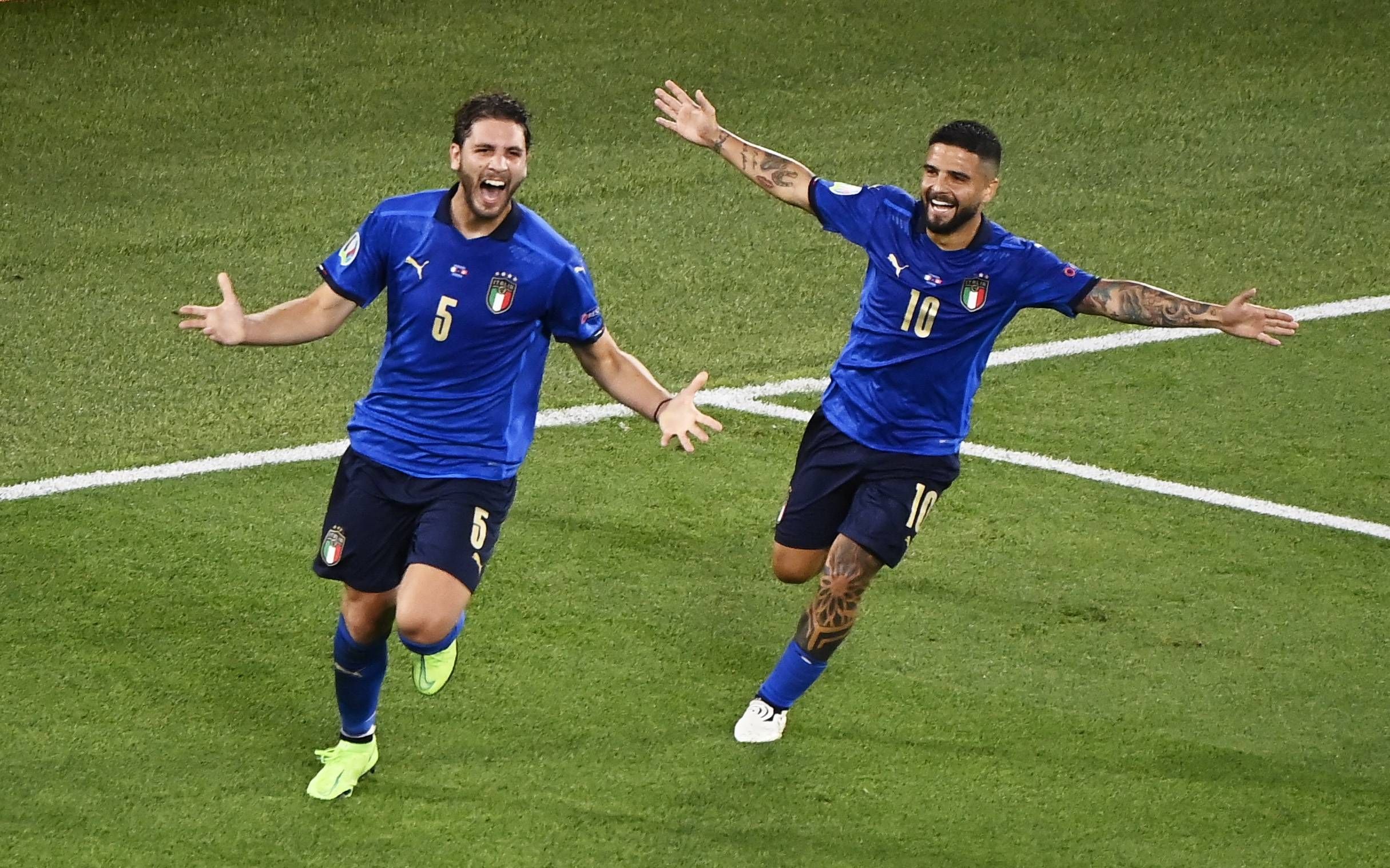 英格兰队在意大利比赛中夺冠，赢得国际锦标赛