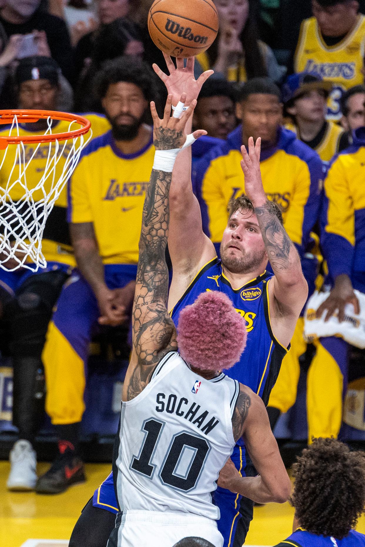 NBA季后赛开拓者逆袭胜马刺