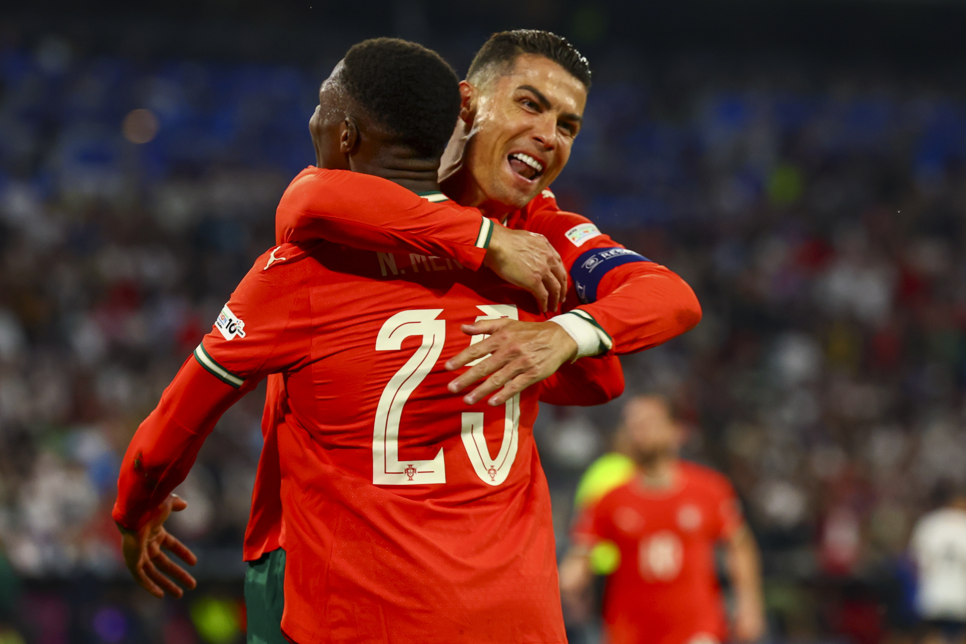 欧预赛:葡萄牙客场大胜卢森堡,晋级未达 欧预赛:葡萄牙客场大胜卢森堡,晋级未达