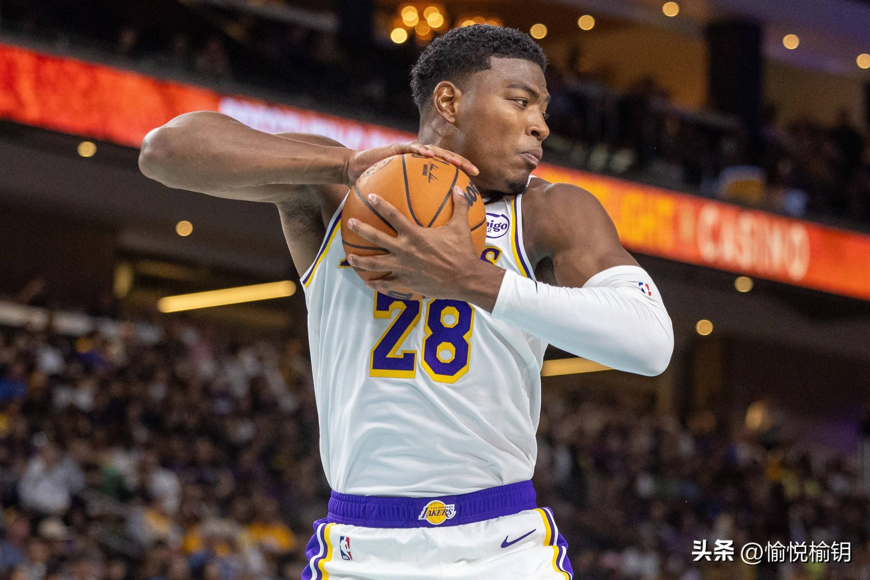 湖人击败开拓者，继续领跑西部