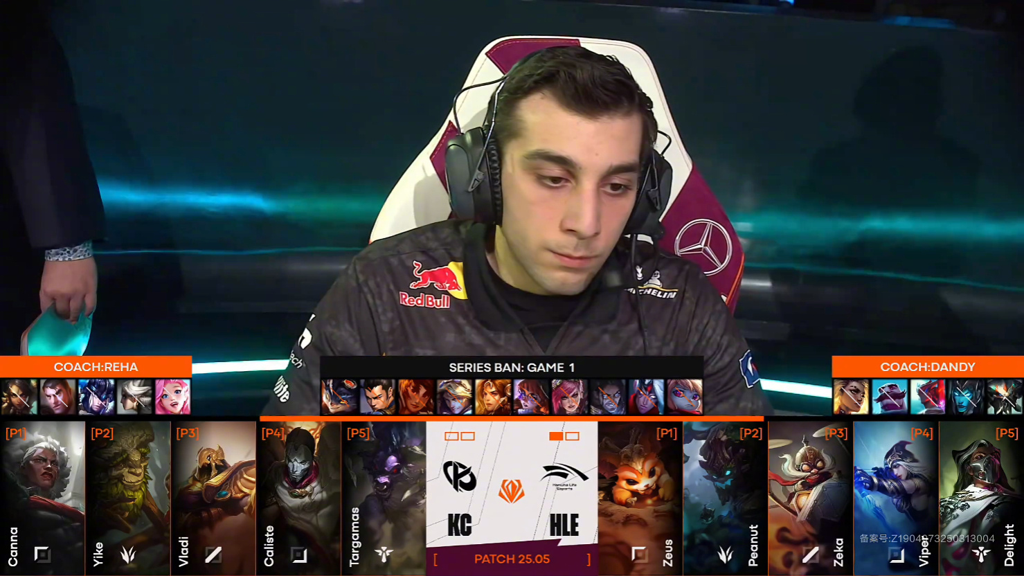 HLE碾压DFM,Deft打出惊人五杀强强对话淘汰赛,锁定晋级资格 HLE碾压DFM,Deft打出惊人五杀强强对话淘汰赛,锁定晋级资格